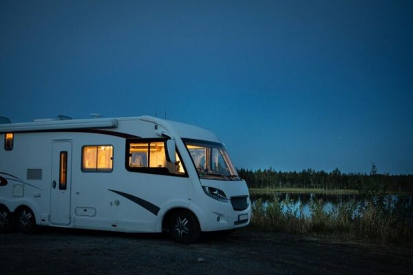 Selecting the Ideal Motorhome Cover: Key Considerations for Automotive Enthusiasts